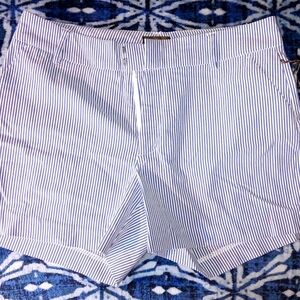 NWT Crosby size 4 strechy shorts